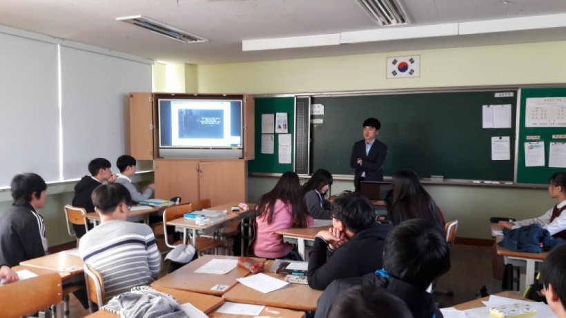 77b0d8f67ace7f758bfe50e7f92cc0bc_1484015