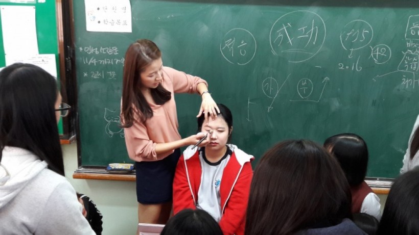 77b0d8f67ace7f758bfe50e7f92cc0bc_1484015