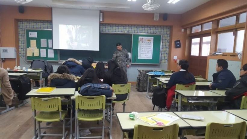 77b0d8f67ace7f758bfe50e7f92cc0bc_1484023