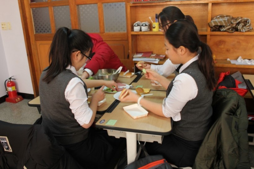 77b0d8f67ace7f758bfe50e7f92cc0bc_1484027