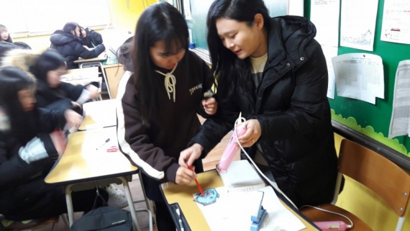 77b0d8f67ace7f758bfe50e7f92cc0bc_1484028