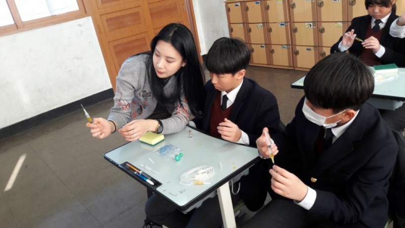 77b0d8f67ace7f758bfe50e7f92cc0bc_1484029