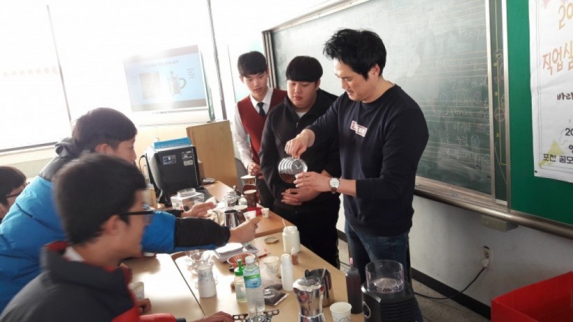 77b0d8f67ace7f758bfe50e7f92cc0bc_1484029