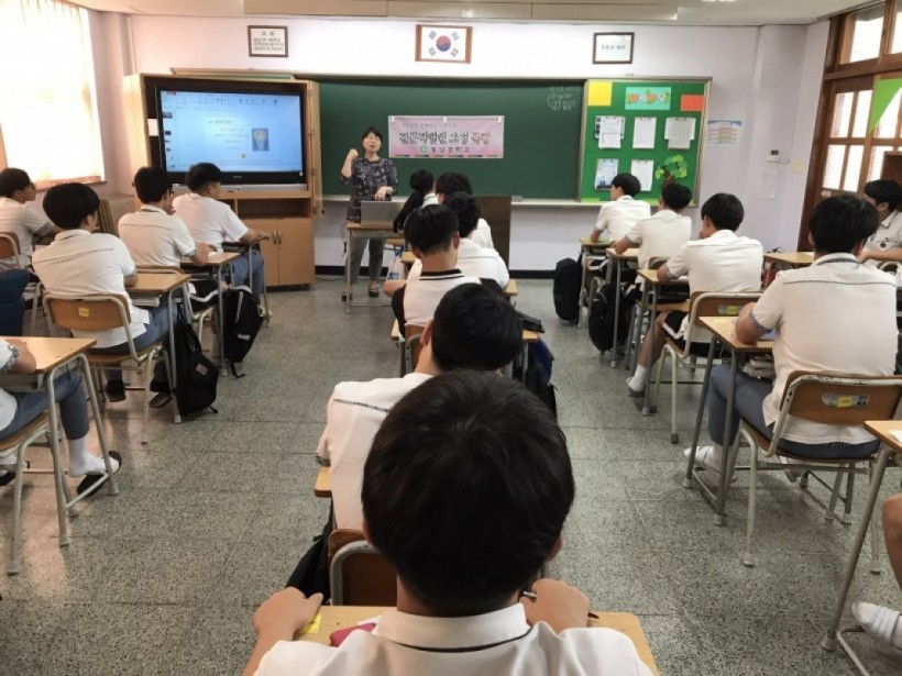 bd6a848135f30cf99491d55fe8eb7abe_1516861