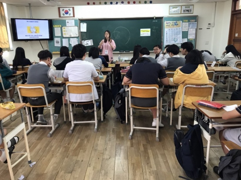 e7f709e96817a9a1422ffe39d5616fb6_1516933