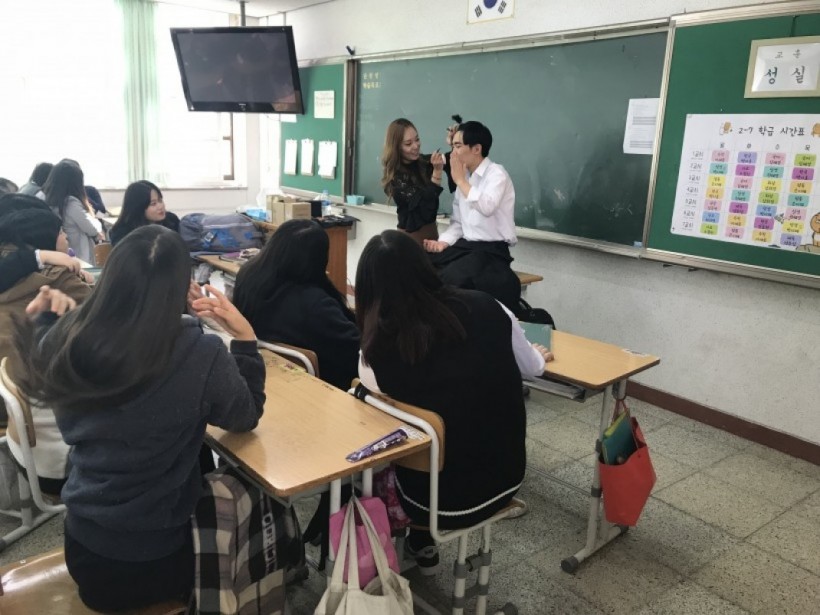 e7f709e96817a9a1422ffe39d5616fb6_1516943