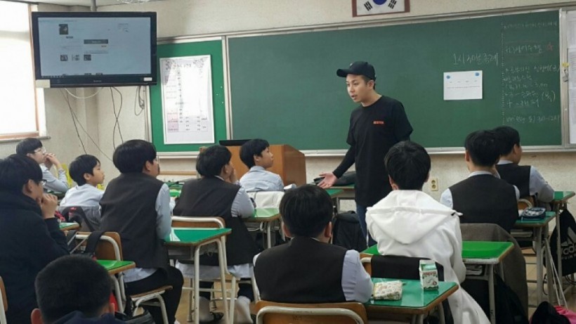 dbbd56d756ea29d47628630d4e38519f_1527050