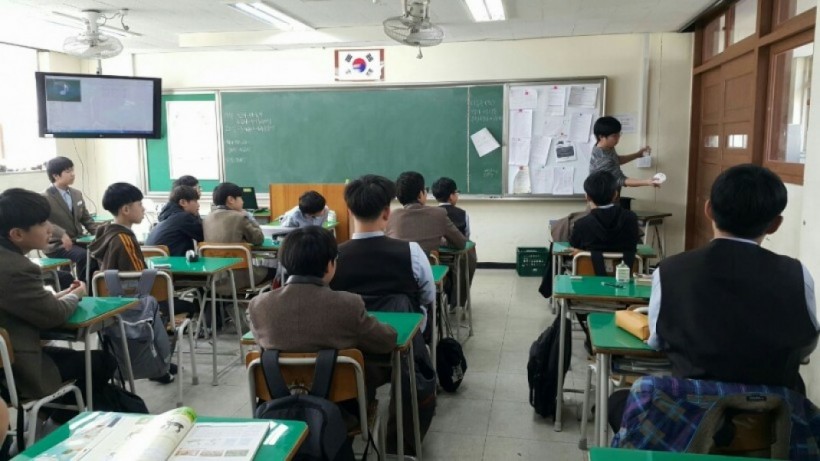 dbbd56d756ea29d47628630d4e38519f_1527050