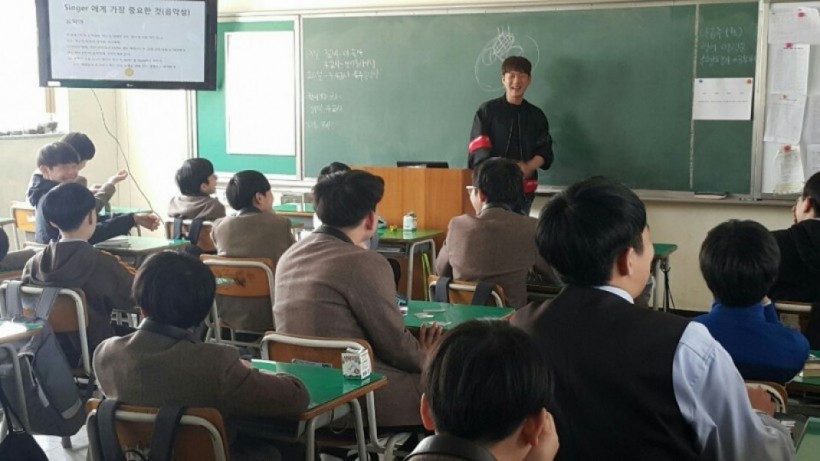 dbbd56d756ea29d47628630d4e38519f_1527050