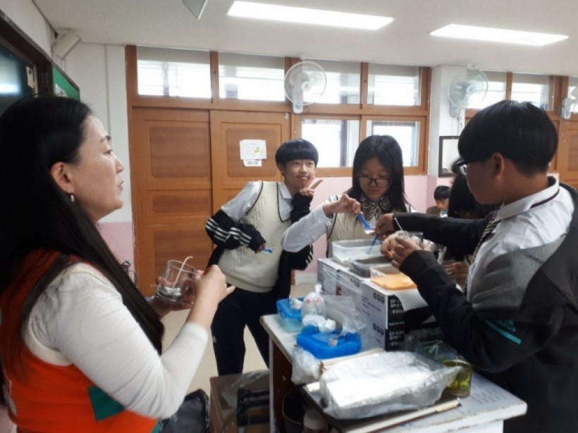 dbbd56d756ea29d47628630d4e38519f_1527052