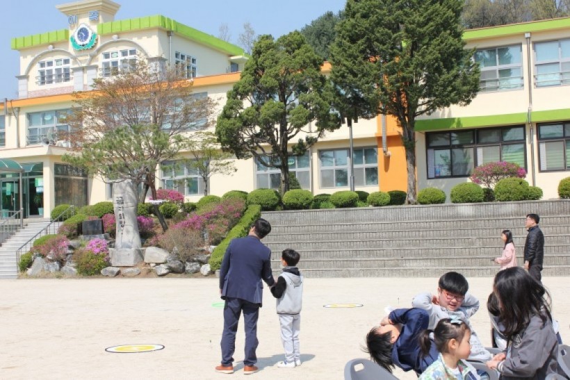 dbbd56d756ea29d47628630d4e38519f_1527052