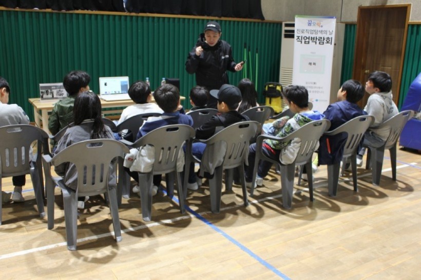 dbbd56d756ea29d47628630d4e38519f_1527052