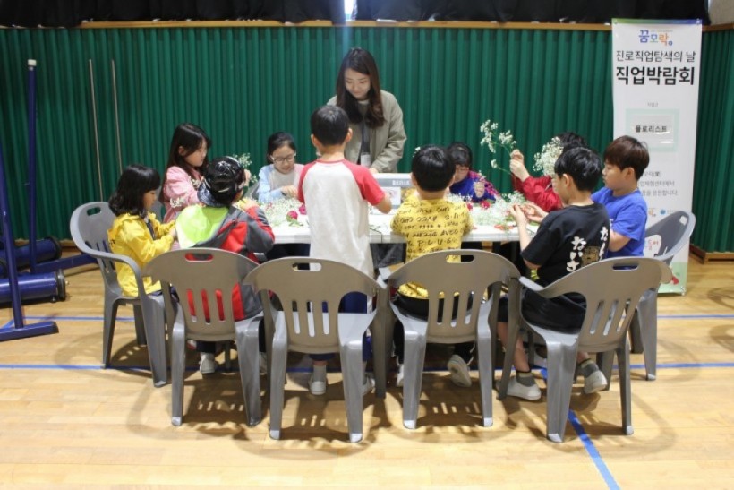 dbbd56d756ea29d47628630d4e38519f_1527052