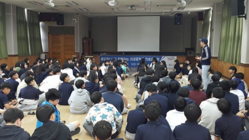 dbbd56d756ea29d47628630d4e38519f_1527053