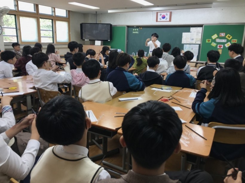 dbbd56d756ea29d47628630d4e38519f_1527054