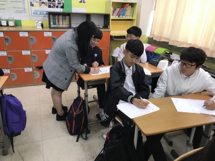 dbbd56d756ea29d47628630d4e38519f_1527054