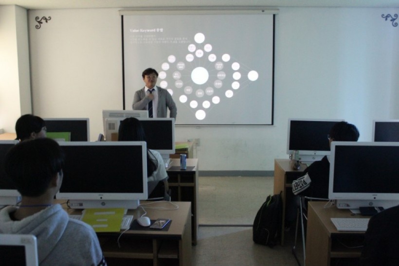 dbbd56d756ea29d47628630d4e38519f_1527054