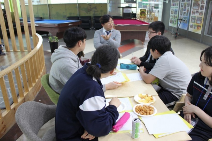 dbbd56d756ea29d47628630d4e38519f_1527054