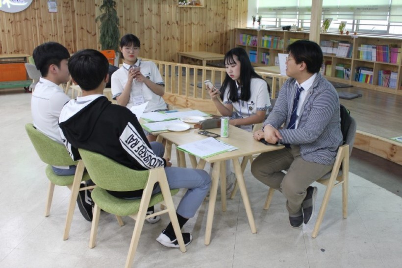 dbbd56d756ea29d47628630d4e38519f_1527054