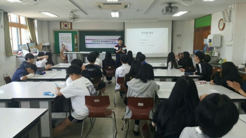 5ebcd9b9bdc93b012d47f27e3d497740_1529726