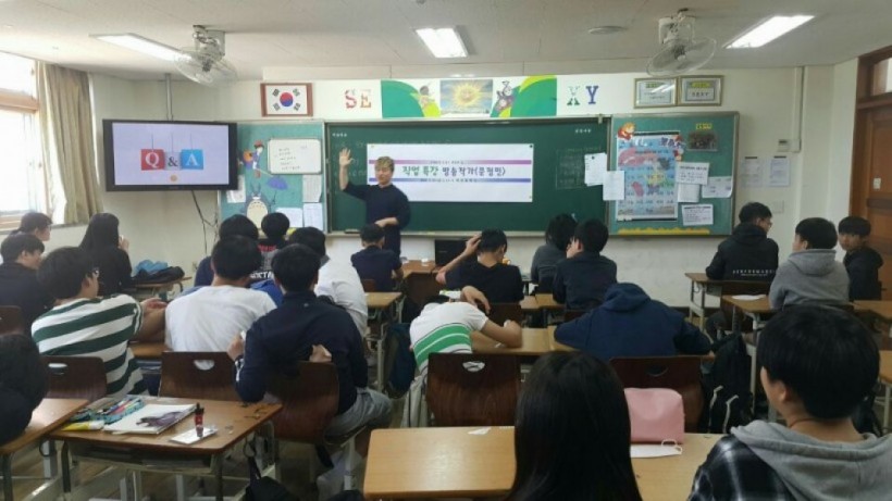 5ebcd9b9bdc93b012d47f27e3d497740_1529726