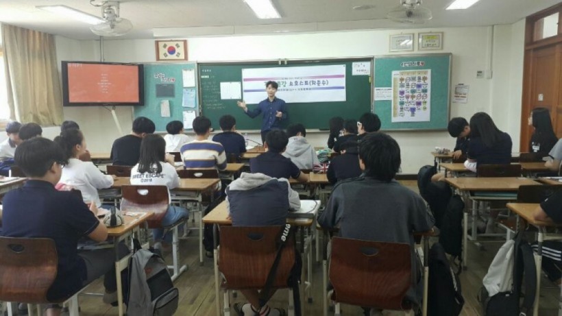 5ebcd9b9bdc93b012d47f27e3d497740_1529726