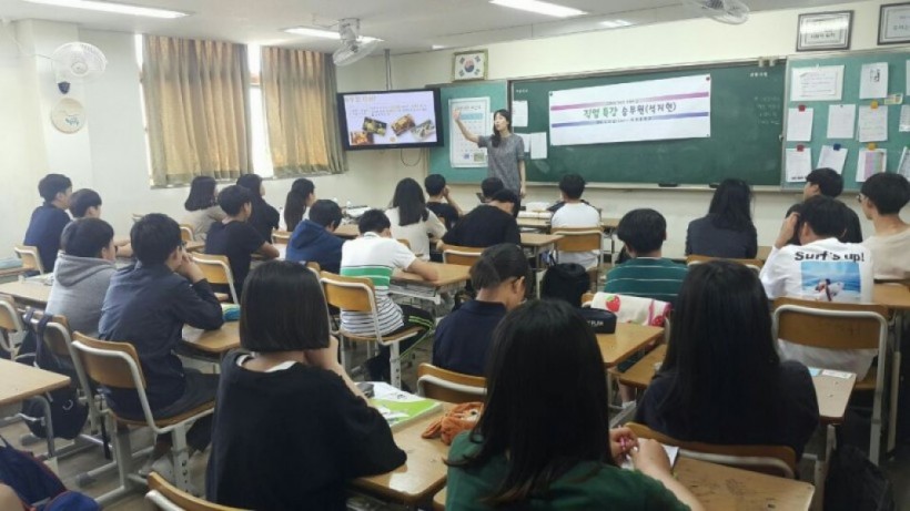 5ebcd9b9bdc93b012d47f27e3d497740_1529726