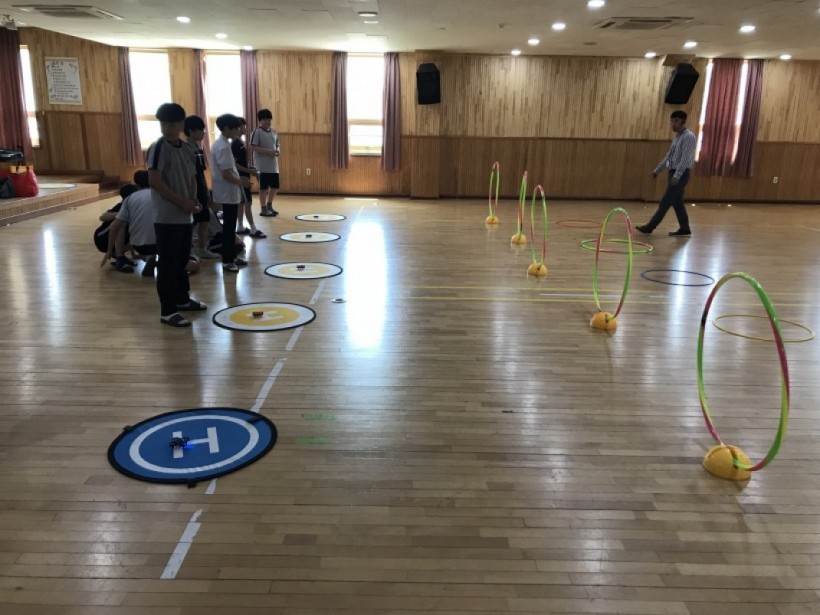 5ebcd9b9bdc93b012d47f27e3d497740_1529726