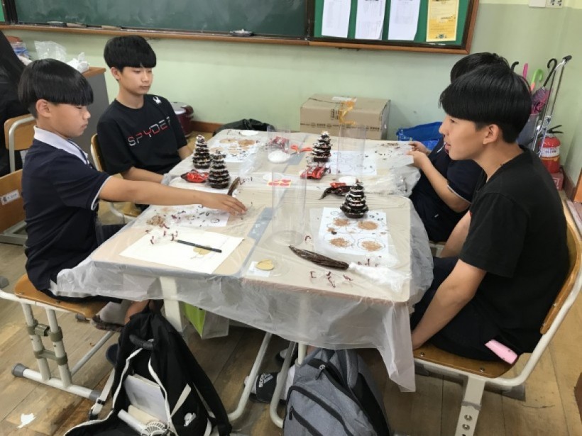 5ebcd9b9bdc93b012d47f27e3d497740_1529726