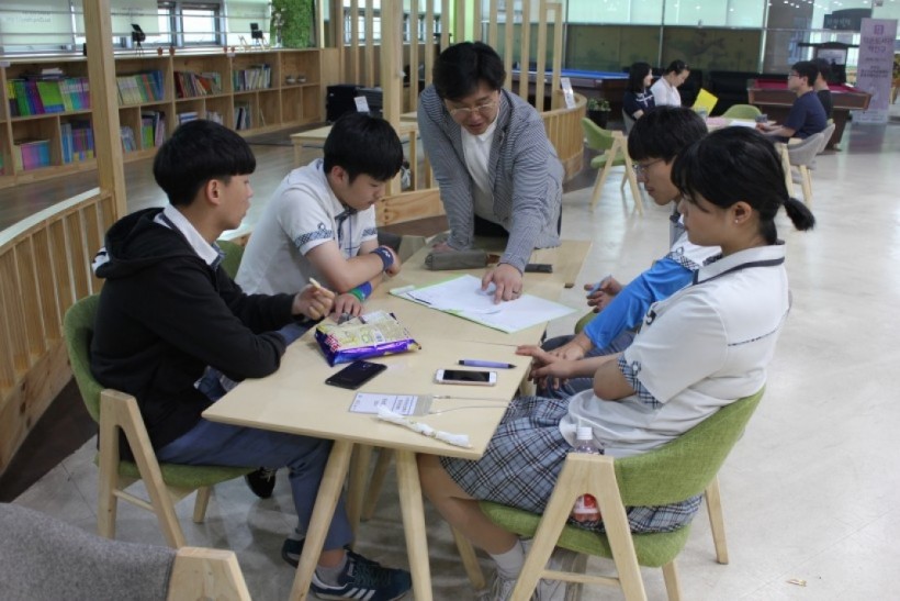 5ebcd9b9bdc93b012d47f27e3d497740_1529729