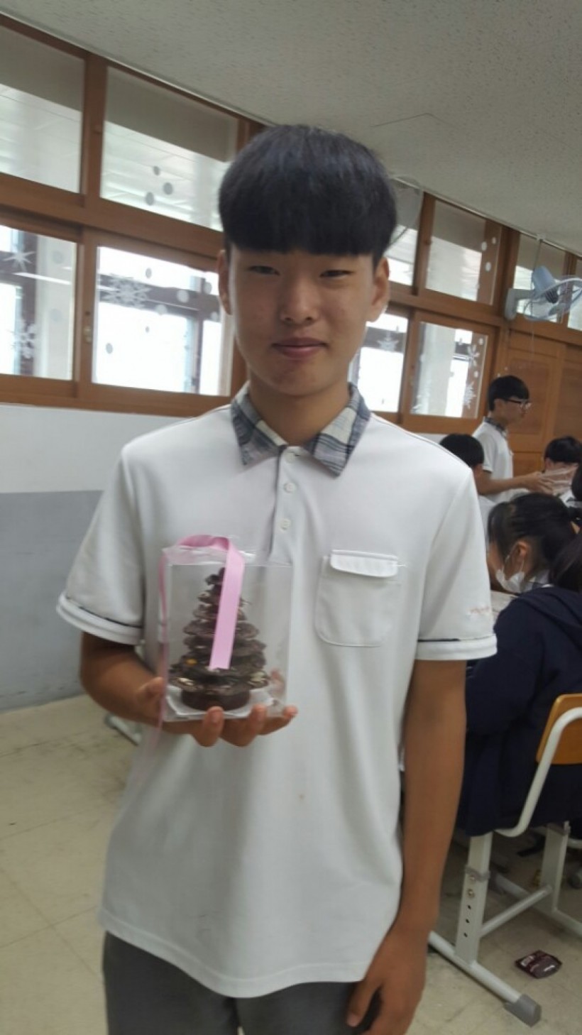 5ebcd9b9bdc93b012d47f27e3d497740_1529730