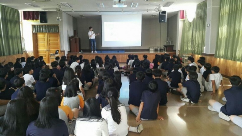 e3f8f988bec56fb47dacc9424812db4e_1541487