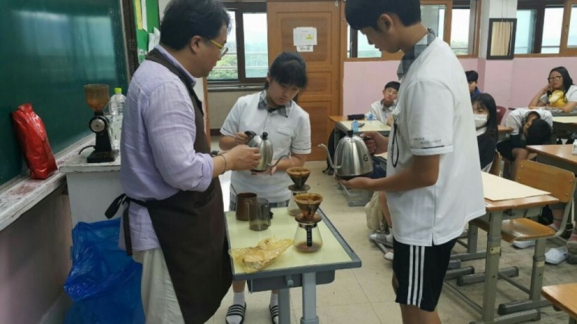 e3f8f988bec56fb47dacc9424812db4e_1541487