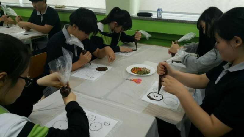 e3f8f988bec56fb47dacc9424812db4e_1541489