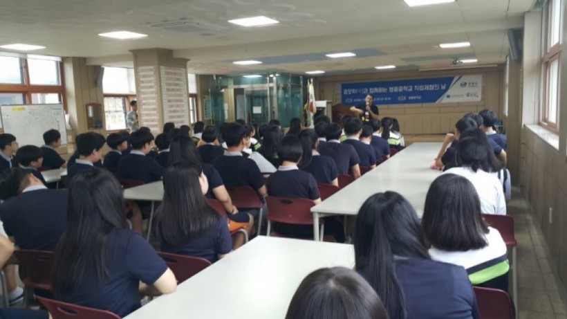 e3f8f988bec56fb47dacc9424812db4e_1541489