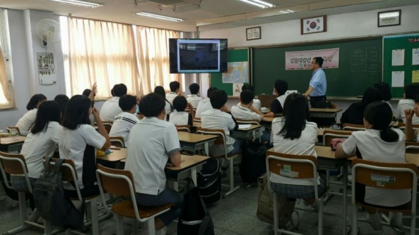 e3f8f988bec56fb47dacc9424812db4e_1541490