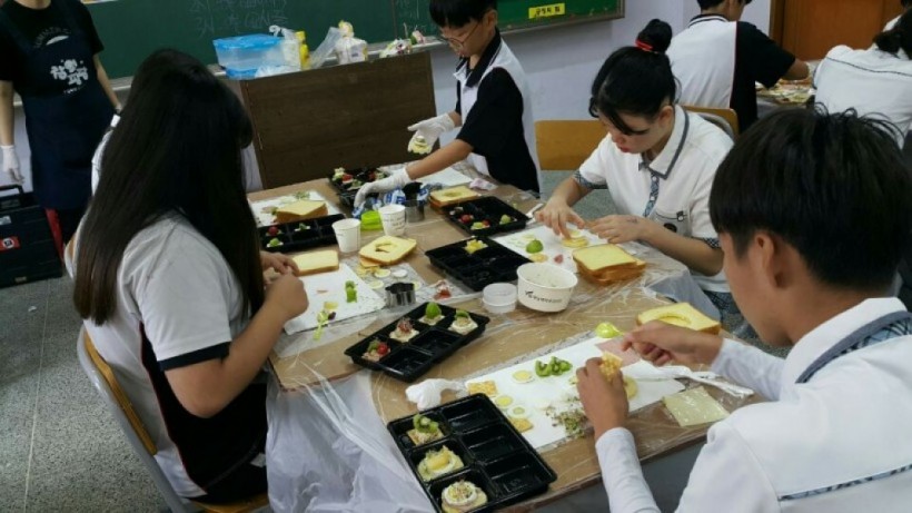 e3f8f988bec56fb47dacc9424812db4e_1541490