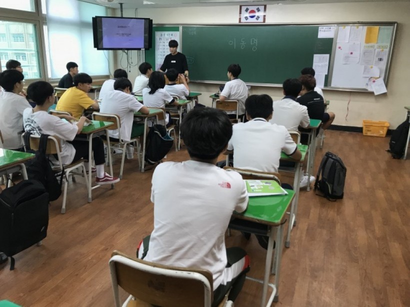 e3f8f988bec56fb47dacc9424812db4e_1541491