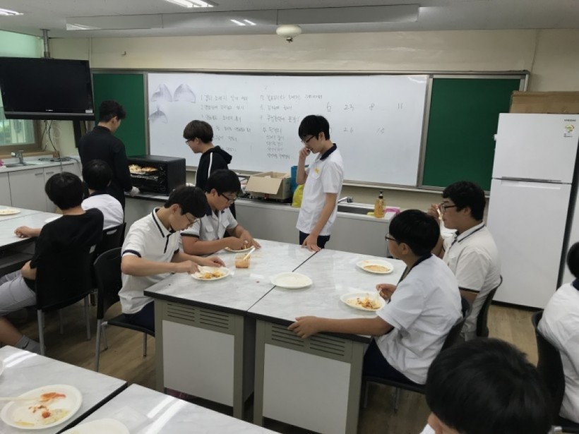 e3f8f988bec56fb47dacc9424812db4e_1541491