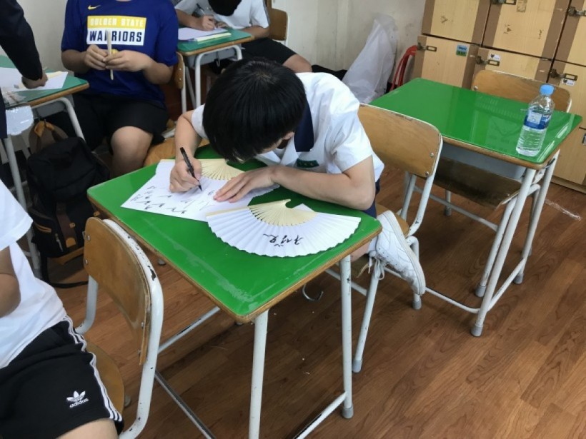 e3f8f988bec56fb47dacc9424812db4e_1541491