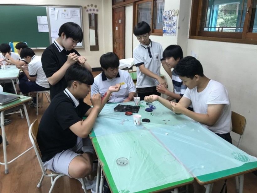 e3f8f988bec56fb47dacc9424812db4e_1541491