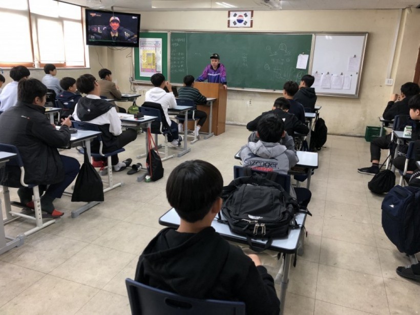 e3f8f988bec56fb47dacc9424812db4e_1541493