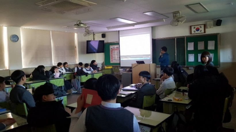 559275622093ecf5903064272c146caa_1547425