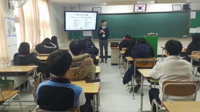 559275622093ecf5903064272c146caa_1547425