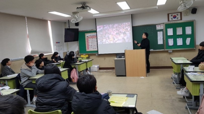 3d1ce7def3491db1db787207b48c44cc_1557467