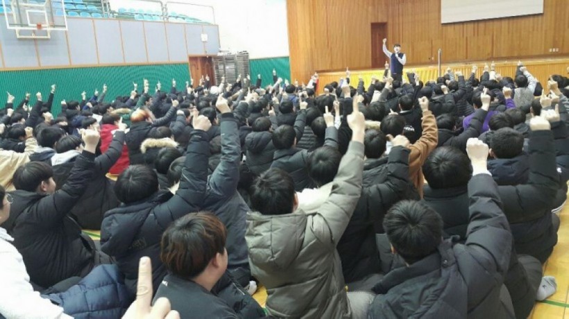 3d1ce7def3491db1db787207b48c44cc_1557469