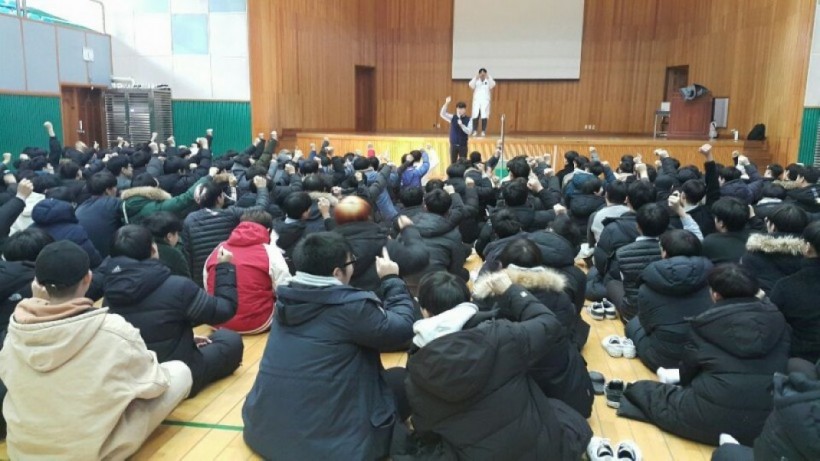 3d1ce7def3491db1db787207b48c44cc_1557469