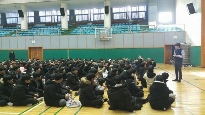 3d1ce7def3491db1db787207b48c44cc_1557469