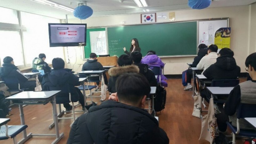 3d1ce7def3491db1db787207b48c44cc_1557469