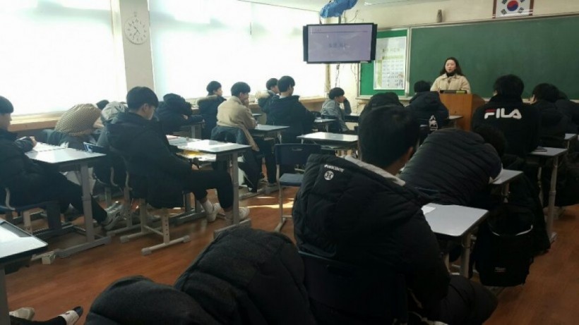 3d1ce7def3491db1db787207b48c44cc_1557469